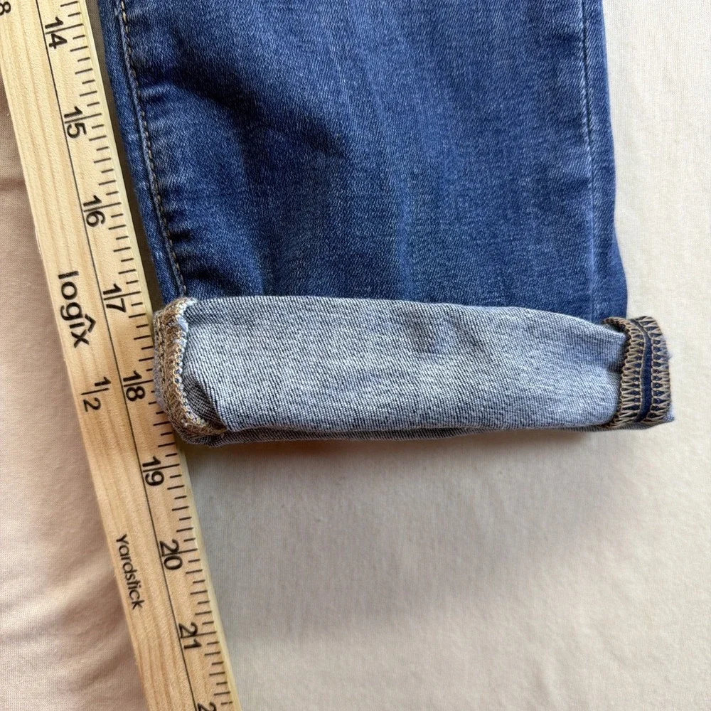 American Eagle Womens Blue Jeans Size 4 Short Artist Crop Next Level Stretch